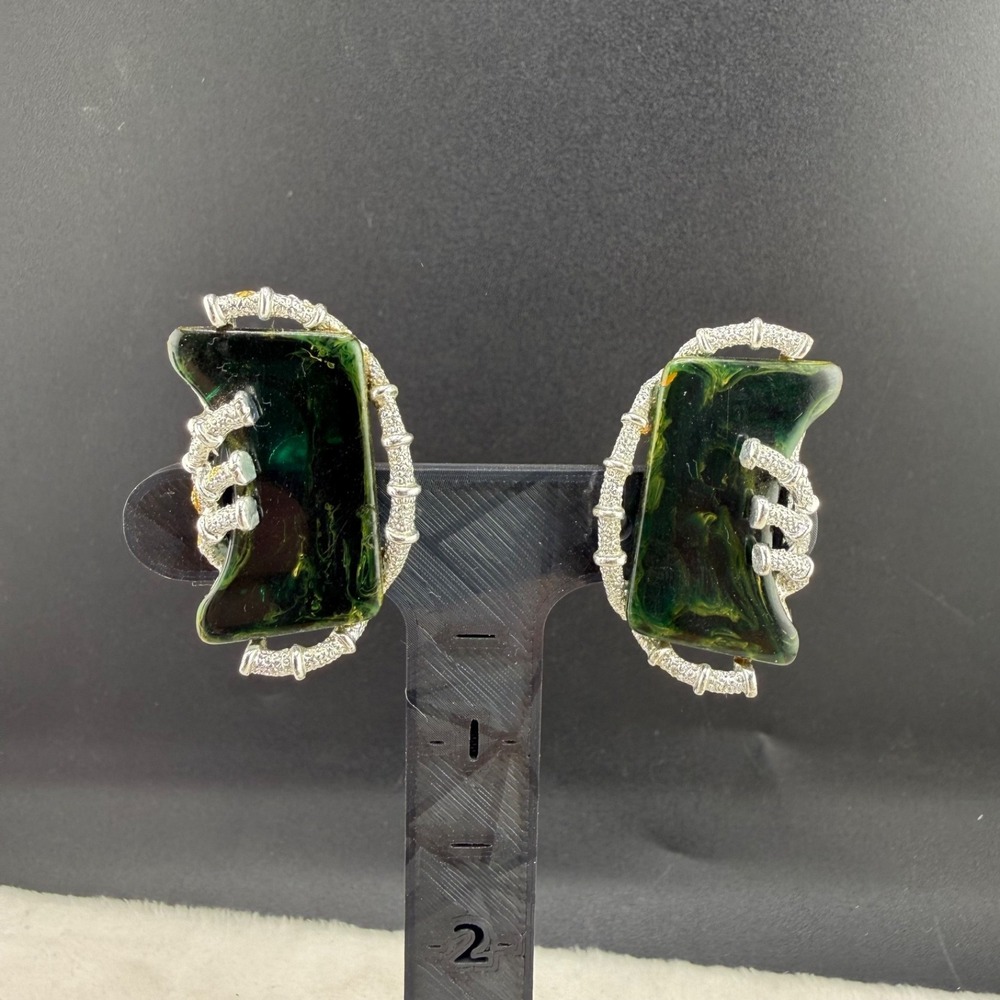 Vintage ART Bakelite Clip On Earrings Silver Tone Green